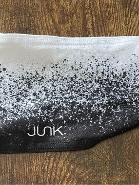 JUNK BIG BANG LITE Black & White Athletic Headband